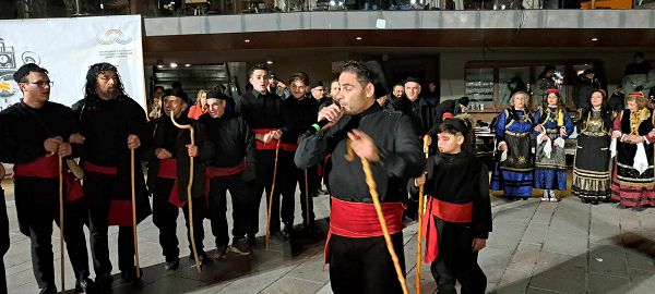 Ο Φανός Γιτιά στην κεντρική πλατεία της Κοζάνης