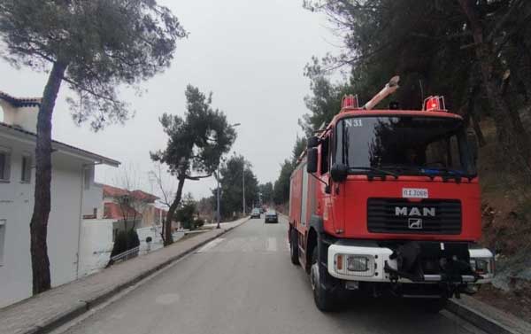 Κοζάνη: Αναστάτωση στην οδό Ξένια από καπνούς – Άμεση επέμβαση της Πυροσβεστικής Υπηρεσίας Κοζάνης