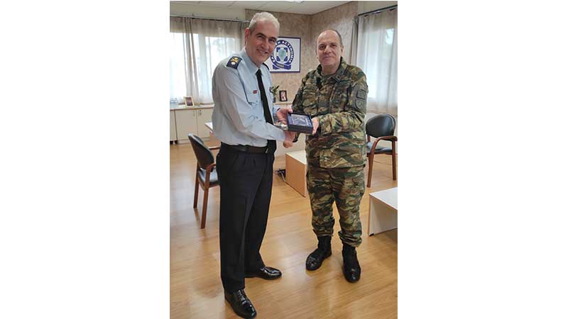 Εθιμοτυπική επίσκεψη του νέου Διοικητή της 9ης Μηχανοποιημένης Ταξιαρχίας στον Γενικό Περιφερειακό Αστυνομικό Διευθυντή Δυτικής Μακεδονίας
