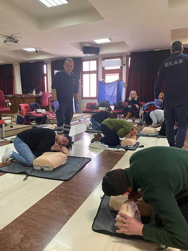 Εκπαιδευτικό σεμινάριο που αφορούσε δεξιότητες ζωτικής σημασίας πραγματοποιήθηκε στην αίθουσα του Δημοτικού Συμβουλίου Δήμου Εορδαίας
