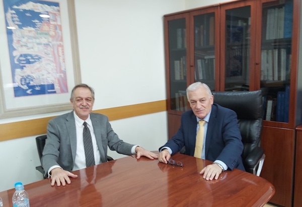 Πάρις Κουκουλόπουλος: Ο πρόεδρος της ΚΕΔΕ, Λ. Κυρίζογλου, στηρίζει τη Ρήτρα Δίκαιης Μετάβασης