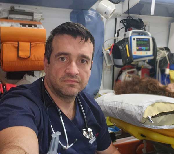 Ο Στάθης Κουλούρης για την ομαδική συνεργασία μετά από διάσωση ασθενούς – “Επείγον και δύσκολο περιστατικό σε νέο άνθρωπο σε ακριτική περιοχή”