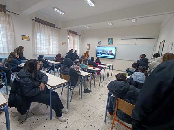 Μαθητές του Γυμνασίου Λευκοπηγής τίμησαν την επέτειο της 1ης Απριλίου