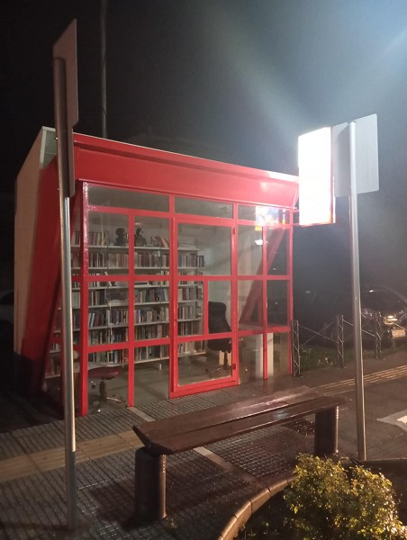 Η «Βιβλιοθήκη Δρόμου» του Δήμου Σερβίων: Μια πολύτιμη προσφορά για τη φιλαναγνωσία και τη δημιουργικότητα