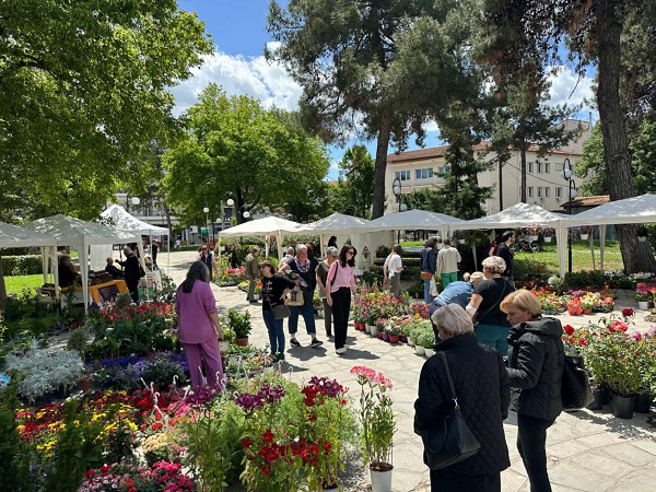 Εικόνες από την Ανθοκομική Έκθεση Πτολεμαΐδας