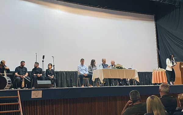 Με επιτυχία πραγματοποιήθηκε η εκδήλωση «Η μνήμη ενώνει, η αλήθεια διδάσκει»