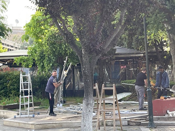 Το τέλος μιας εποχής: Κατεδάφιση του εμβληματικού περιπτέρου στην Πτολεμαΐδα