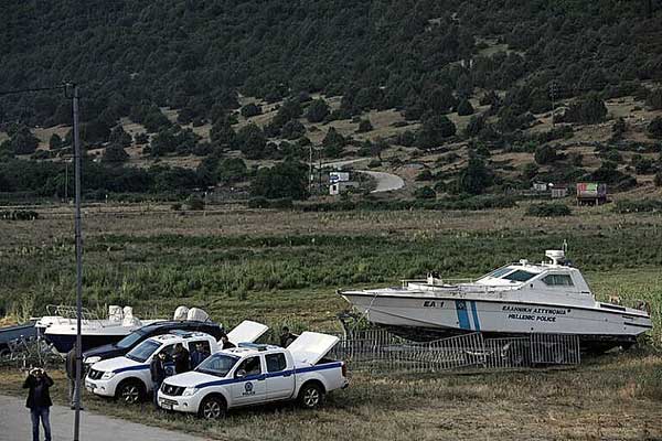 Πρέσπα: Την πρώτη επίσημη βόλτα θα κάνει στη Μεγάλη Πρέσπα το σκάφος της αστυνομίας