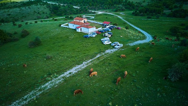 Φωτοδιαδρομή στα Παρχάρια της Σκήτης Κοζάνης – Ιερός Ναός Αναλήψεως