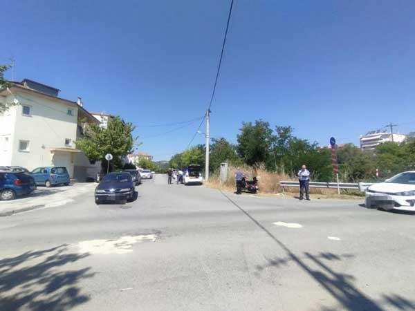 Κοζάνη: Τροχαίο ατύχημα με μηχανή και ΙΧ αυτοκίνητο στην οδό Ιωνίας