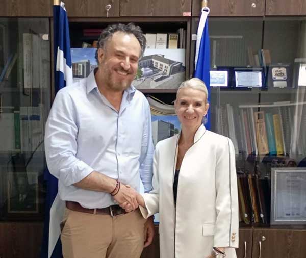 Παρέδωσε τη διοίκηση του Μαμάτσειου Νοσοκομείου ο Δημήτρης Σιόλιος – Ορκίστηκε η Ευτυχία Καπάτου