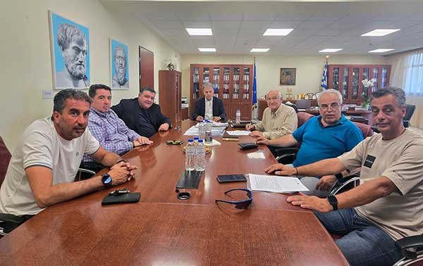Υπεγράφη από τον Περιφερειάρχη Δυτικής Μακεδονίας η σύμβαση του έργου για τη «Διευθέτηση και αντιμετώπιση πλημμυρικών παροχών χειμάρρου Θολόλακκα – Β Φάση»