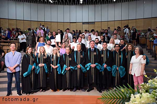 Πραγματοποιήθηκε η ορκωμοσία του προπτυχιακού προγράμματος σπουδών του Τμήματος Λογιστικής και Χρηματοοικονομικής Πανεπιστημίου Δυτικής Μακεδονίας