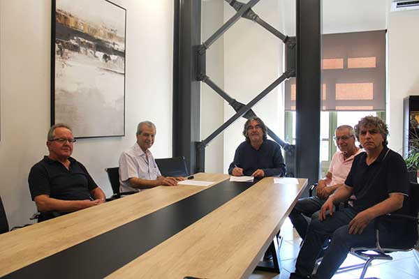 Υπογραφή σύμβασης για τη δημιουργία ορειβατικού – πεζοπορικού μονοπατιού στην περιοχή «Παλιάμπελα» Πλατανορρεύματος
