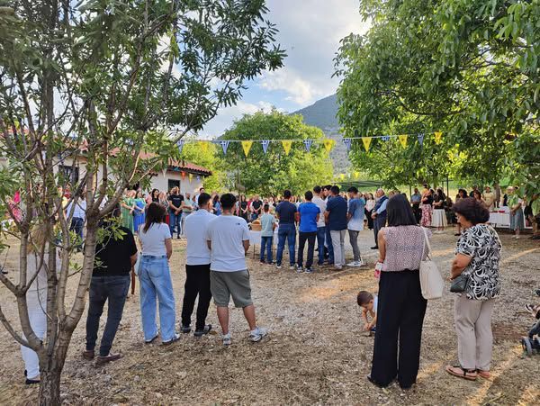 Εικόνες κατάνυξης από τον Πανηγυρικό Εσπερινό του Αγίου Παϊσίου του Αγιορείτου στην Ξηρολίμνη Κοζάνης!