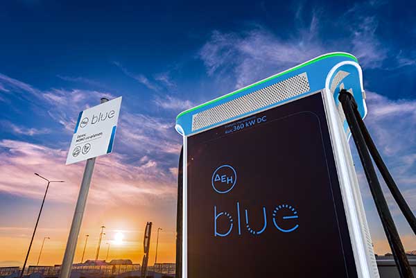 ΔΕΗ blue: Ευρωπαϊκή χρηματοδότηση για εγκατάσταση σημείων ταχυφόρτισης σε Ελλάδα και Ρουμανία