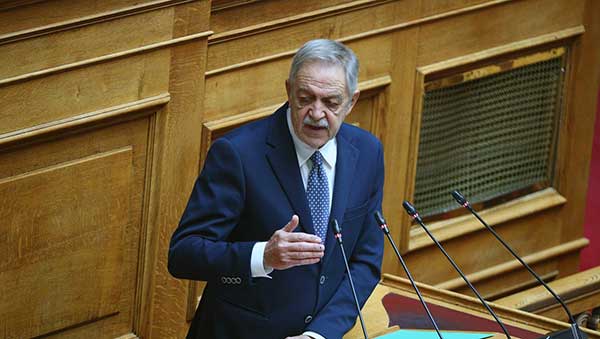 Επίκαιρη Ερώτηση Π. Κουκουλόπουλου: «Η Κυβέρνηση άφησε αβοήθητους τους κατοίκους της Γαλατινής απέναντι στην ακραία υπερσυγκέντρωση αιολικών και φωτοβολταϊκών πάρκων που αγγίζουν το 1 GW»