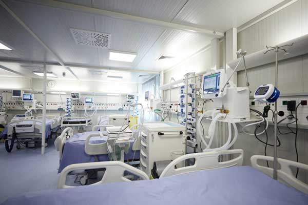 Θεσσαλονίκη: Στη ΜΕΘ σε κρίσιμη κατάσταση η 17χρονη από τα Γρεβενά μετά από ατύχημα με πατίνι