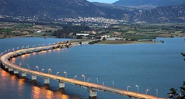 Λίμνη Πολυφύτου: Βελτίωση της ποιότητας των νερών με ειδικό εξοπλισμό