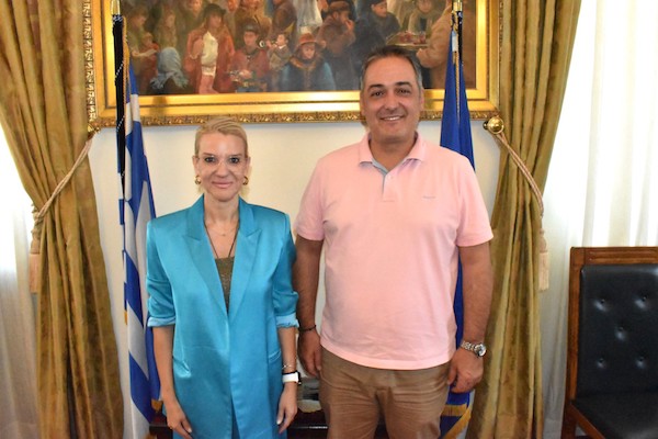 Συνάντηση με τη νέα Διοικήτρια του Μαμάτσειου Νοσοκομείου Κοζάνης Ευτυχία Καπάτου είχε ο Δήμαρχος Κοζάνης