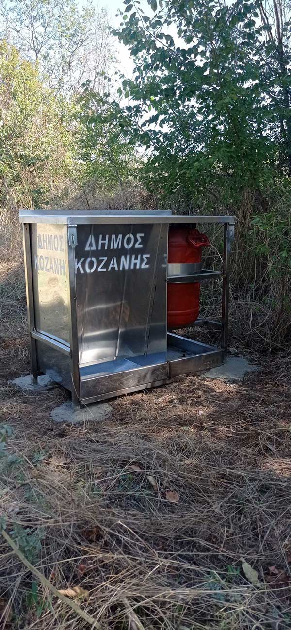 Δρέπανο: Τοποθετήθηκαν ταΐστρες στην περιοχή της ΚΥΔΕΠ και της Παναγίας