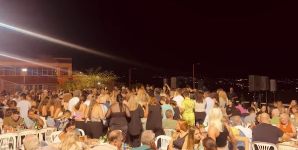 Δημοτική και ποντιακή βραδιά από τον Πρότυπο Πολιτιστικό Σύλλογο ΖΕΠ