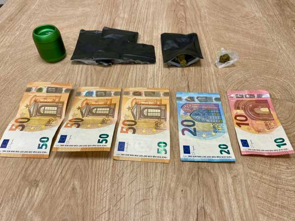 Συνελήφθη 19χρονος για διακίνηση ναρκωτικών ουσιών σε περιοχή της Καστοριάς