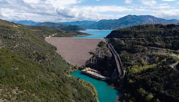 Παΐζης (ΔΕΗ): Στρατηγικό όπλο η αντλησιοταμίευση – Στήριξη στο Paris Pledge