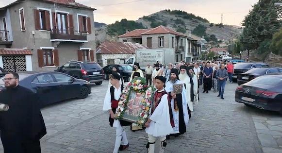 Πεντάλοφος Βοΐου – Περιφορά της εικόνας Γεννήσεως της Θεοτόκου