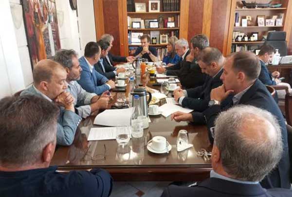 Κυβερνητικό Κλιμάκιο στην Π.Ε. Καστοριάς ενόψει της ΔΕΘ. Στο επίκεντρο η Ίδρυση της Σχολής Αστυφυλάκων στην Καστοριά