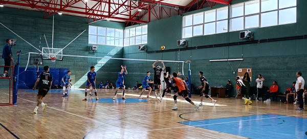 Υψηλού επιπέδου βόλεϊ στο Πατουλίδειο Αθλητικό Κέντρο της Πρέσπας