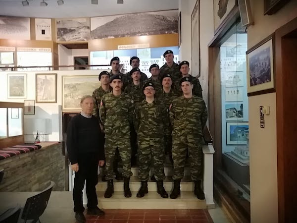 Επίσκεψη νεοσυλλέκτων στρατιωτών στο Λαογραφικό Μουσείο Κοζάνης
