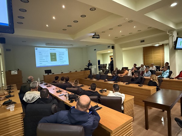 Παρουσίαση του αναπτυξιακού προγράμματος «Αναγέννηση» από την εκπαιδευτική ομάδα της Ελληνικής Ποδοσφαιρικής Ομοσπονδίας