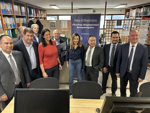 Επίσκεψη της Υπουργού Νίκης Κεραμέως στη βιομηχανία ALFA WOOD Γρεβενών στα εγκαίνια της νέας ΕΠΑΣ Μαθητείας ΔΥΠΑ (εικόνες + video)