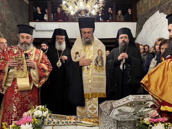 Πολυαρχιερατικὸς Ἑσπερινὸς γιὰ τὸν προστάτη της Καστοριᾶς, Ἅγιο Μεγαλομάρτυρα Μηνᾶ τὸν Θαυματουργό
