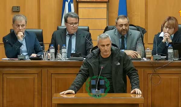Λεωνίδας Αρνίδης: Όσοι κάνανε το εμβόλιο γλιτώσανε- Καλώς δεν έμειναν ανοιχτά τα σφαγεία
