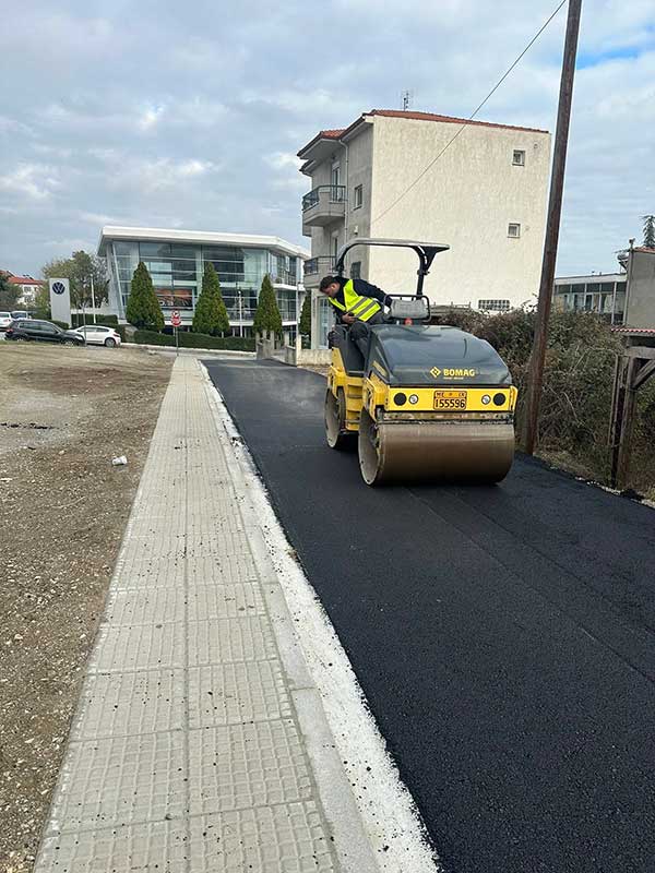 Ολοκληρώθηκαν στην πόλη της Κοζάνης, εργασίες σε πεζοδρόμια και ασφαλτοστρώσεις