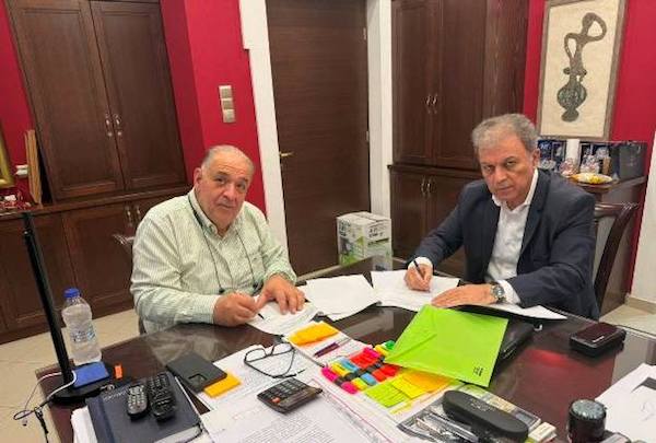 Υπογραφή Προγραμματικής Σύμβασης για τον Αποχιονισμό του Επαρχιακού Οδικού Δικτύου του Δήμου Άργους Ορεστικού, από τον Περιφερειάρχη Δυτικής Μακεδονίας