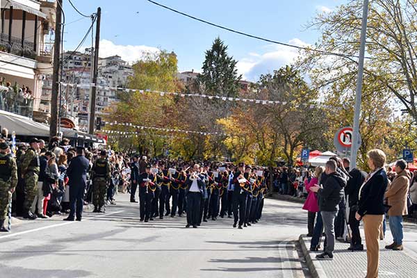 113 χρόνια ελευθερίας: Η Καστοριά τίμησε με λαμπρότητα την επέτειο της απελευθέρωσής της