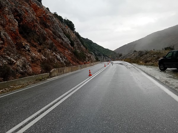 Άρση διακοπής κυκλοφορίας στο τμήμα 45ο–51ο χλμ της Εθνικής Οδού Κοζάνης–Λάρισας – Η κυκλοφορία των οχημάτων διεξάγεται κανονικά