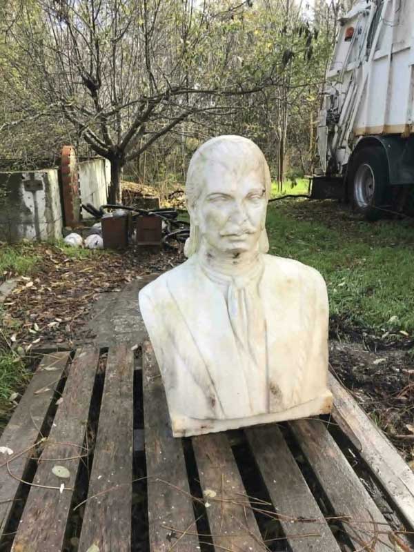 Η α’ εύρεση της κεφαλής (προτομής) Γεωργίου Ρουσιάδη –  Γράφει ο Β. Π. Καραγιάννης