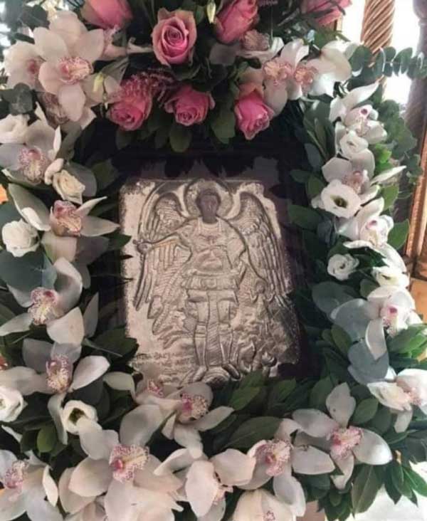 Πανηγυρίζει ο Ι.Ν.Παμμεγίστων Ταξιαρχών Βαθυλάκκου Κοζάνης (πρόγραμμα)