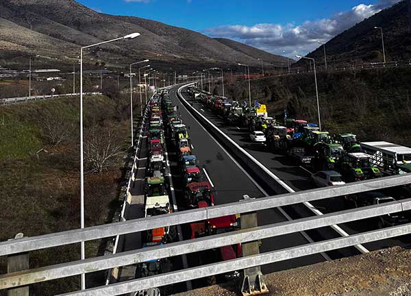 Το Εργατοϋπαλληλικό Κέντρο Πτολεμαΐδας-Εορδαίας στηρίζει τους αγρότες