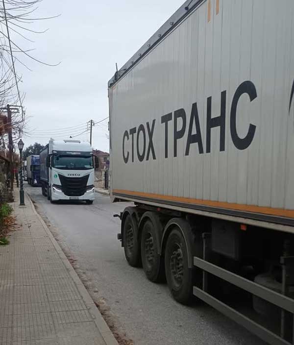 Πάλι μέσω Αιανής περνούν τα φορτηγά -Προσοχή σε οδηγούς και πεζούς