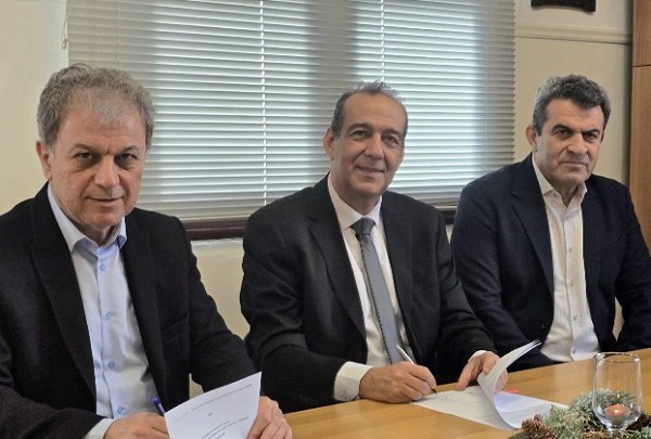 Υπογραφή προγραμματικής σύμβασης για την αντικατάσταση θυρών στο νοσοκομείο Καστοριάς