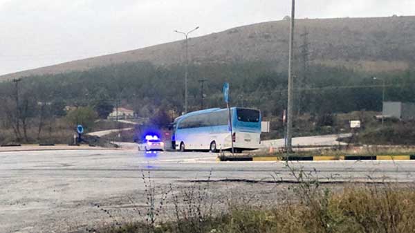 Τι αναφέρει επιβάτιδα του λεωφορείου: “Ευτυχώς ένα παιδί πήρε τον έλεγχο του λεωφορείου και σταμάτησε”