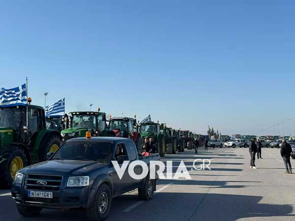 Απαγόρεψαν στoυς αγρότες από το μπλόκο της Σιάτιστας να αποβιβαστούν στα ΚΤΕΛ της Θεσσαλονίκης