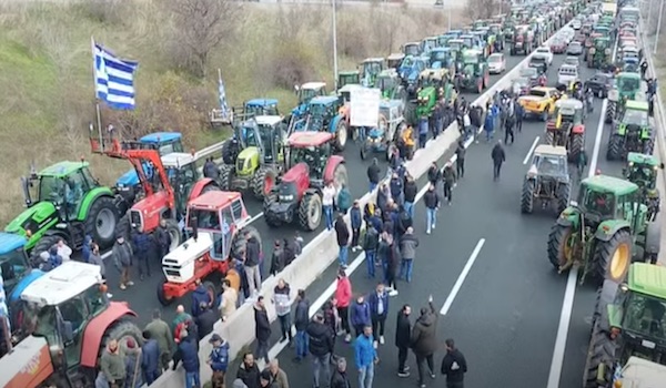 Το Τοπικό Συμβούλιο Αγίου Δημητρίου δηλώνει την αμέριστη στήριξη και αλληλεγγύη του, στον δίκαιο αγώνα των αγροτών