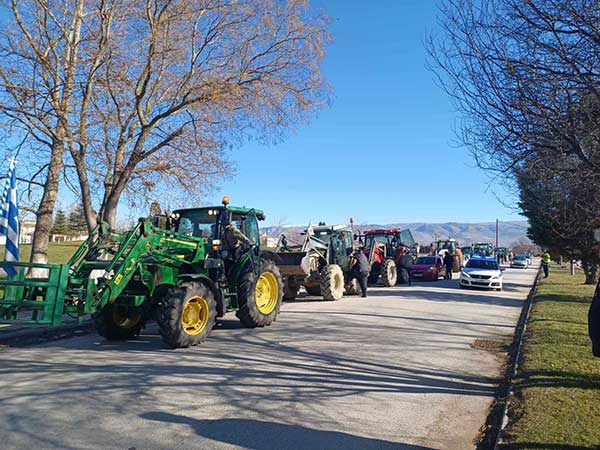 Μπλόκο κόμβου Φιλώτα: Συνέλευση σήμερα Δευτέρα 12/01 στο μπλόκο στις 18:00