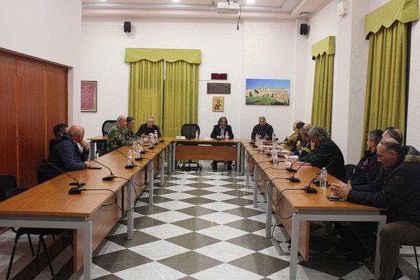 Στο επίκεντρο η ασφάλεια του Δήμου Σερβίων για τον χειμώνα 2025-2026